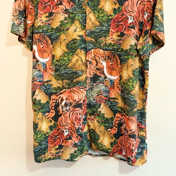 Zara Vibrant Tiger Print Casual Short Sleeve Button Down Shirt - Picture 9 of 16